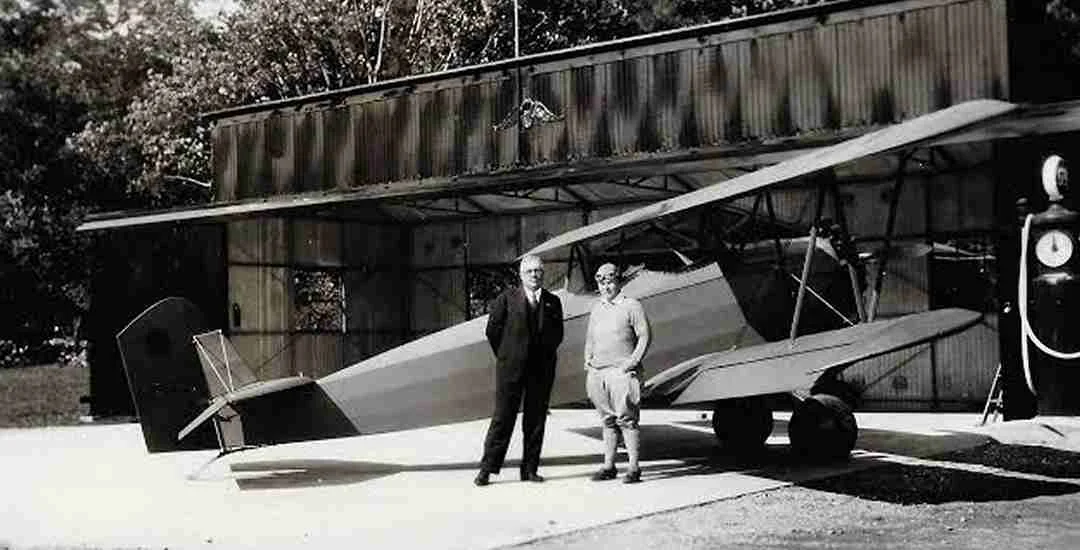 A Lincoln Descendant Takes to the Skies: The Remarkable Story of Peggy Beckwith